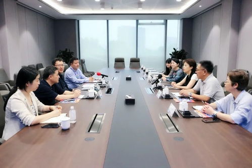 濱江區政協主席張瑋帶隊走訪區政協委員