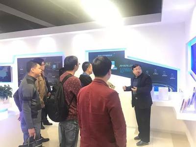 熱烈歡迎南寧市電子科技大學組織黨政企業代表蒞臨清渟科技參觀交流